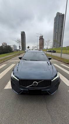 VOLVO XC60 2.0 T8 RECHARGE ULTIMATE DARK AWD GEARTRONIC